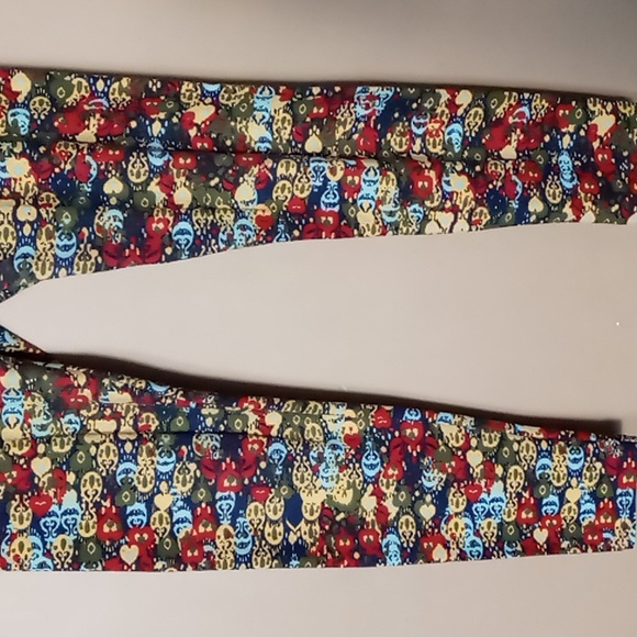 LuLaRoe Dark Blue w Bright Color Patterned Leggings One Size - Picture 4 of 5